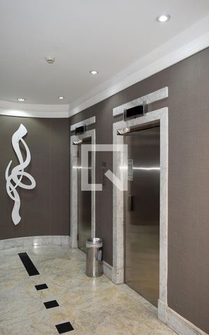 Apartamento para alugar com 50m², 1 quarto e 1 vagaElevadores