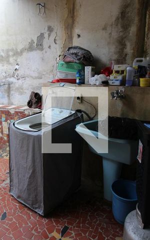 Casa de condomínio à venda com 80m², 3 quartos e 2 vagasÁrea de Serviço