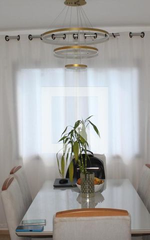 Apartamento para alugar com 94m², 3 quartos e 1 vagaDetalhe Sala