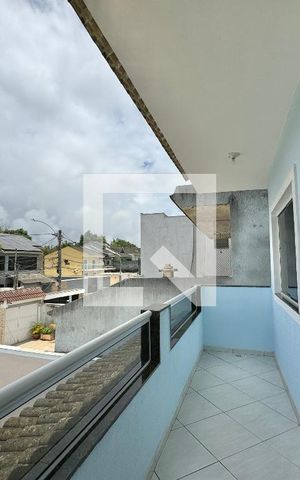 Casa de condomínio à venda com 180m², 3 quartos e 2 vagas Casa de condomínio à venda com 180m², 3 quartos e 2 vagasSuíte - Varanda