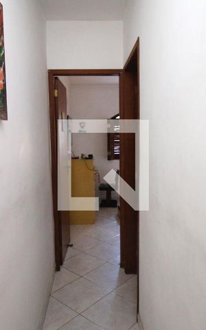 Casa à venda com 235m², 3 quartos e 2 vagasSala - Corredor