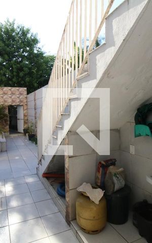 Casa à venda com 235m², 3 quartos e 2 vagasÁrea de Serviço