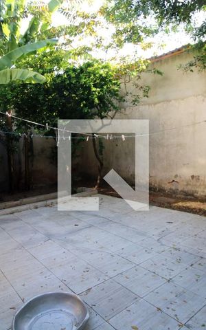 Casa à venda com 235m², 3 quartos e 2 vagasQuintal