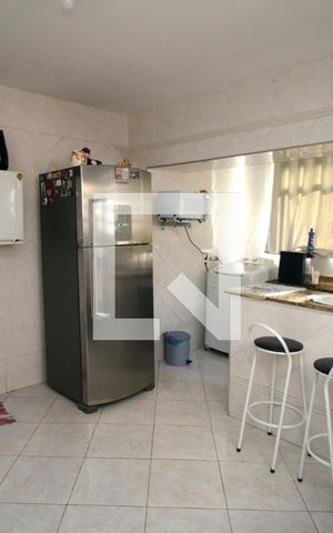 Casa à venda com 235m², 3 quartos e 2 vagasCozinha