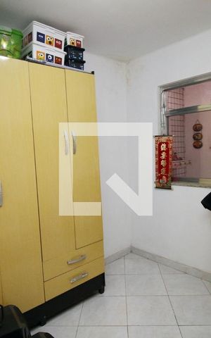 Casa à venda com 235m², 3 quartos e 2 vagasQuarto 2