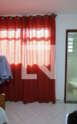 Casa à venda com 235m², 3 quartos e 2 vagasQuarto 3 - Suíte