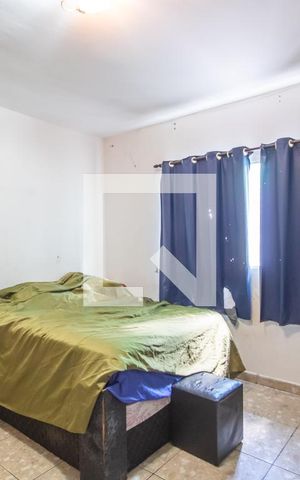 Casa à venda com 350m², 4 quartos e 5 vagas Casa à venda com 350m², 4 quartos e 5 vagasQuarto 3