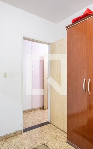 Casa à venda com 350m², 4 quartos e 5 vagas Casa à venda com 350m², 4 quartos e 5 vagasSuíte
