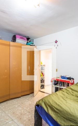 Casa à venda com 350m², 4 quartos e 5 vagas Casa à venda com 350m², 4 quartos e 5 vagasQuarto 3