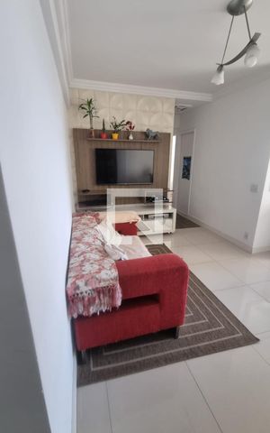 Apartamento à venda com 83m², 3 quartos e 2 vagas Apartamento à venda com 83m², 3 quartos e 2 vagasSala