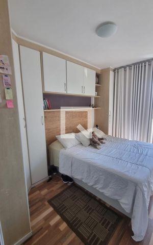 Apartamento à venda com 83m², 3 quartos e 2 vagas Apartamento à venda com 83m², 3 quartos e 2 vagasQuarto