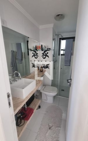 Apartamento à venda com 83m², 3 quartos e 2 vagas Apartamento à venda com 83m², 3 quartos e 2 vagasBanheiro