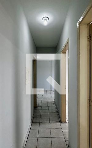 Apartamento à venda com 80m², 2 quartos e 1 vaga Apartamento à venda com 80m², 2 quartos e 1 vagaCorredor Quartos