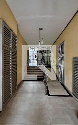 Apartamento à venda com 80m², 2 quartos e 1 vaga Apartamento à venda com 80m², 2 quartos e 1 vagaEntrada