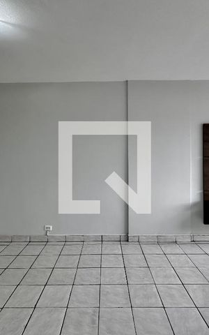 Apartamento à venda com 80m², 2 quartos e 1 vaga Apartamento à venda com 80m², 2 quartos e 1 vagaSala