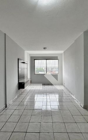 Apartamento à venda com 80m², 2 quartos e 1 vaga Apartamento à venda com 80m², 2 quartos e 1 vagaSala
