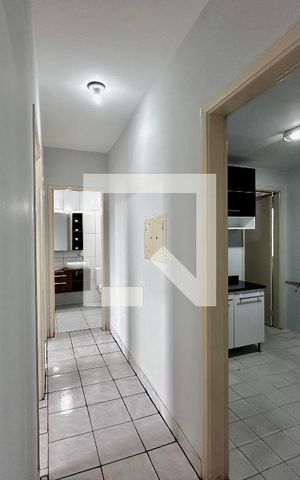 Apartamento à venda com 80m², 2 quartos e 1 vaga Apartamento à venda com 80m², 2 quartos e 1 vagaCorredor Quartos