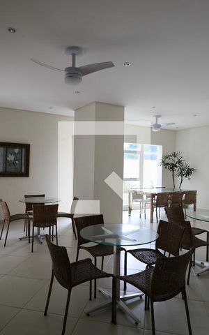 Apartamento para alugar com 172m², 4 quartos e 2 vagas Apartamento para alugar com 172m², 4 quartos e 2 vagasÁrea comum - Salão de festas