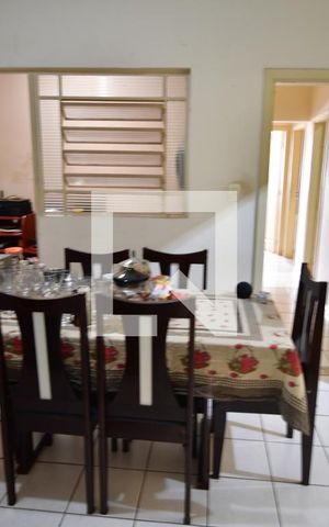 Casa para alugar com 400m², 2 quartos e 2 vagasCozinha