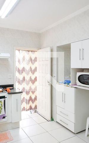 Casa à venda com 256m², 4 quartos e 6 vagasCozinha