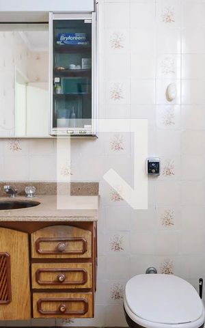 Casa à venda com 256m², 4 quartos e 6 vagasBanheiro suíte