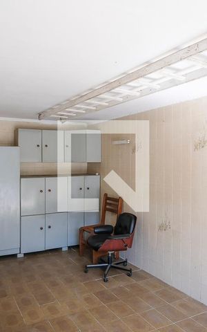 Casa à venda com 256m², 4 quartos e 6 vagasGaragem
