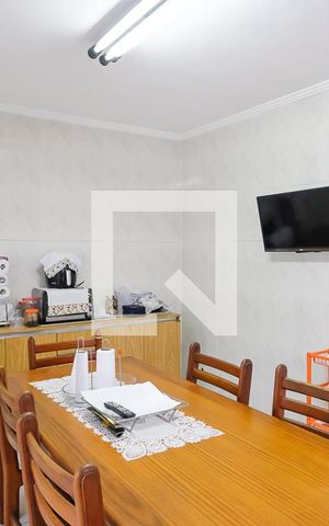 Casa à venda com 256m², 4 quartos e 6 vagasCozinha