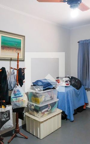 Casa à venda com 256m², 4 quartos e 6 vagasQuarto 3