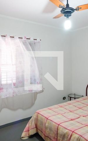 Casa à venda com 256m², 4 quartos e 6 vagasQuarto 2