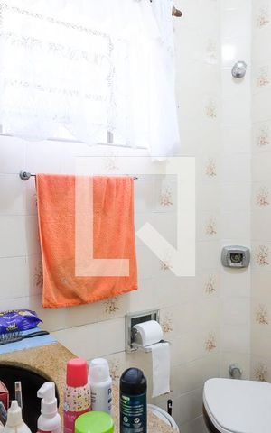Casa à venda com 256m², 4 quartos e 6 vagasBanheiro