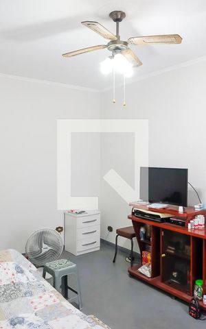 Casa à venda com 256m², 4 quartos e 6 vagasQuarto 1