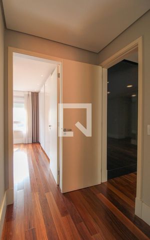 Apartamento à venda com 105m², 2 quartos e 2 vagas Apartamento à venda com 105m², 2 quartos e 2 vagasQuarto 1