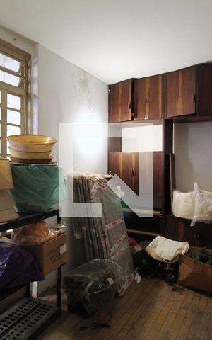 Casa à venda com 200m², 4 quartos e 2 vagasSala de TV