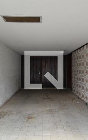 Casa à venda com 200m², 4 quartos e 2 vagasGaragem