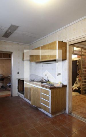 Casa à venda com 200m², 4 quartos e 2 vagasCozinha