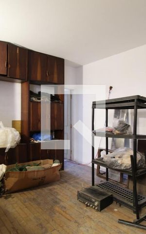 Casa à venda com 200m², 4 quartos e 2 vagasSala de TV