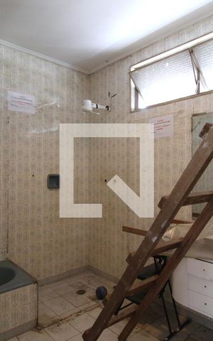 Casa à venda com 200m², 4 quartos e 2 vagasBanheiro Social 1