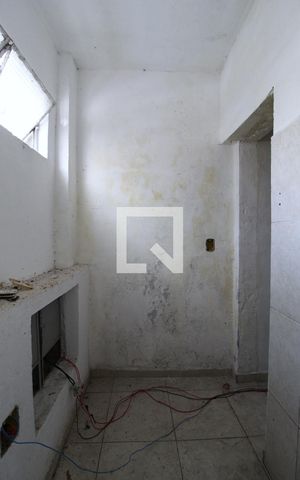 Casa à venda com 200m², 4 quartos e 2 vagasBanheiro Social 2
