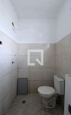 Casa à venda com 200m², 4 quartos e 2 vagasBanheiro Social 2