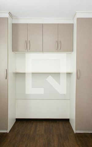 Apartamento à venda com 57m², 2 quartos e 1 vaga Apartamento à venda com 57m², 2 quartos e 1 vagaSuíte