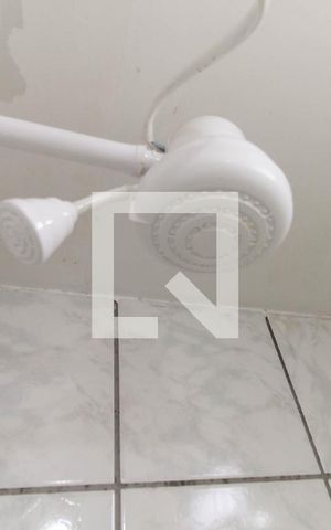 Apartamento à venda com 48m², 2 quartos e 1 vaga Apartamento à venda com 48m², 2 quartos e 1 vagaBanheiro