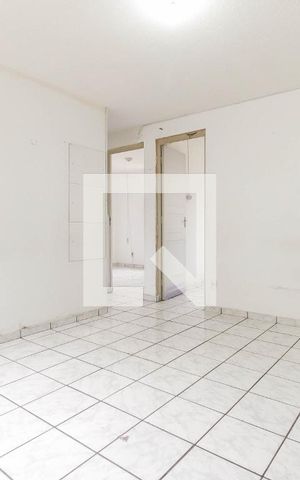 Apartamento à venda com 48m², 2 quartos e 1 vaga Apartamento à venda com 48m², 2 quartos e 1 vagaSala