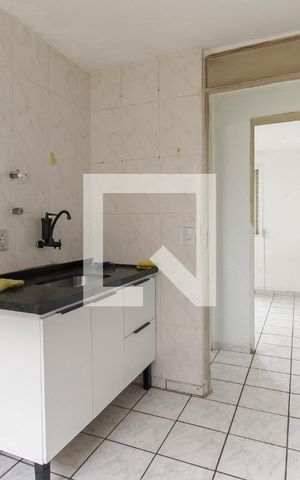 Apartamento à venda com 48m², 2 quartos e 1 vaga Apartamento à venda com 48m², 2 quartos e 1 vagaCozinha