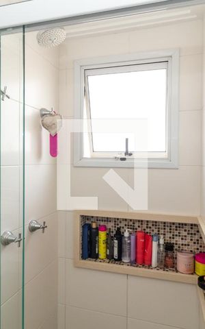Apartamento à venda com 56m², 2 quartos e 1 vagaBanheiro da Suíte