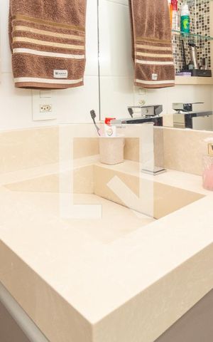 Apartamento à venda com 56m², 2 quartos e 1 vagaBanheiro da Suíte