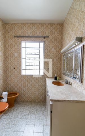 Casa à venda com 283m², 3 quartos e 1 vaga Casa à venda com 283m², 3 quartos e 1 vagaBanheiro 1
