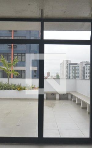 Apartamento para alugar com 46m², 2 quartos e 1 vagaÁrea comum 