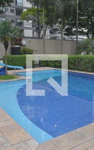 Apartamento à venda com 85m², 2 quartos e 2 vagasÁrea comum - Piscina