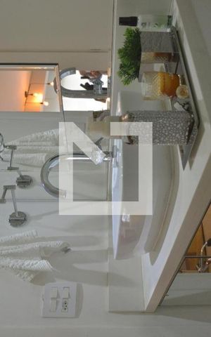 Apartamento à venda com 85m², 2 quartos e 2 vagasBanheiro Social