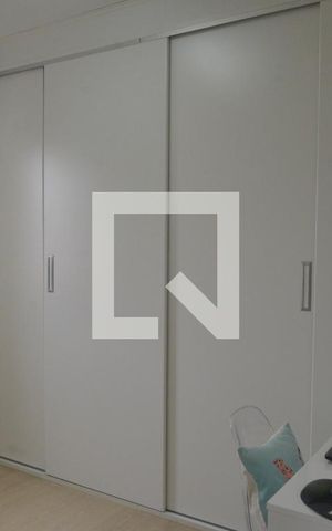 Apartamento à venda com 85m², 2 quartos e 2 vagasQuarto 2